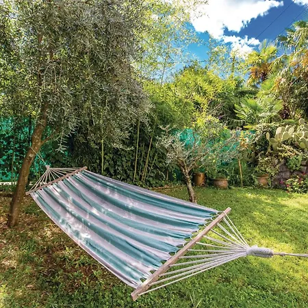 2 Bedroom Gorgeous In