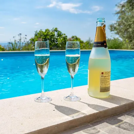 Apartamento 2 Bedroom Gorgeous In *