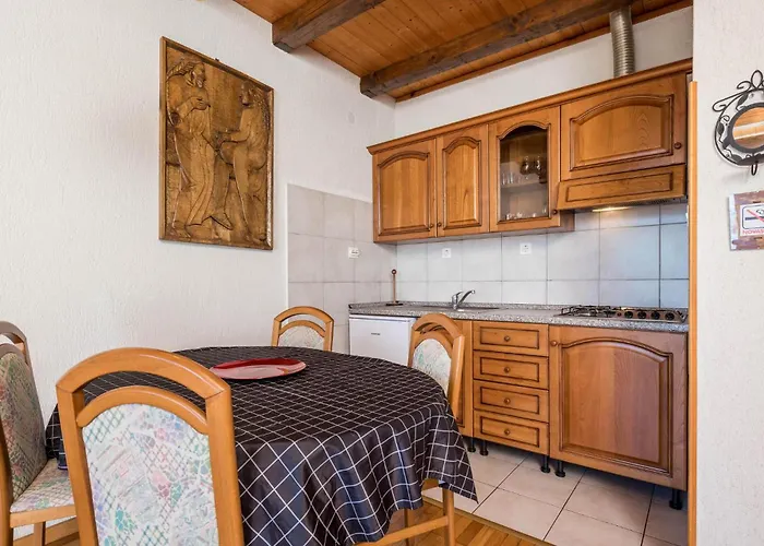 2 Bedroom Gorgeous In Apartmán *
