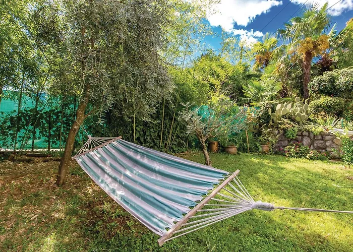 2 Bedroom Gorgeous In
